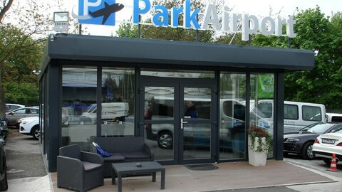 Bürocontainer von Hacobau gebaut für Park Airport