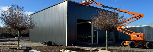 Stahlhallenbau für Gewerbebetriebe