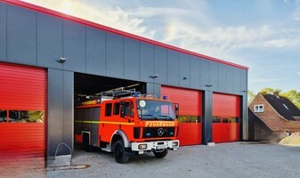 Stahlhallen für Feuerwehren und Rettungsdienste 